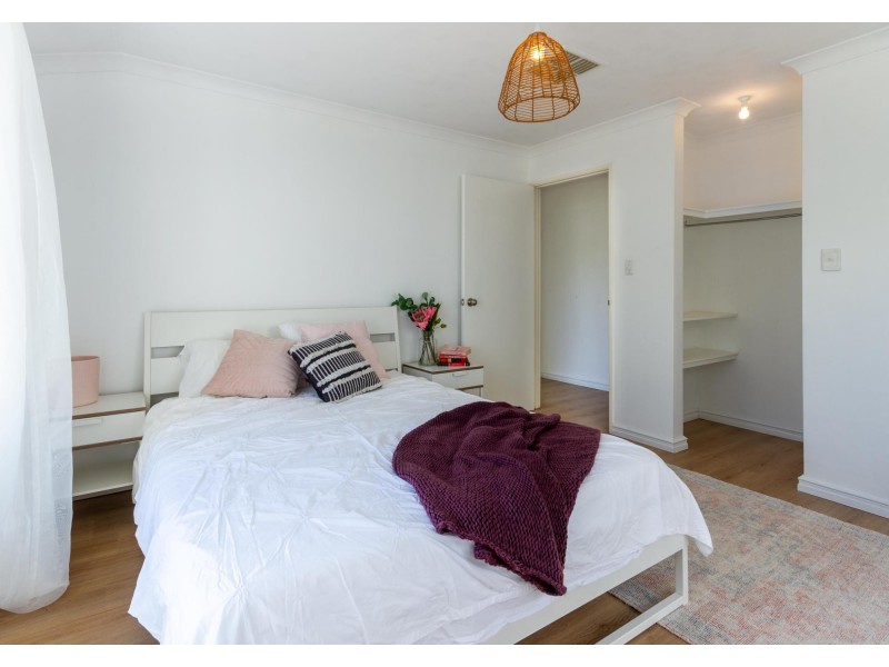 162 Fendam Street, Warnbro WA 6169