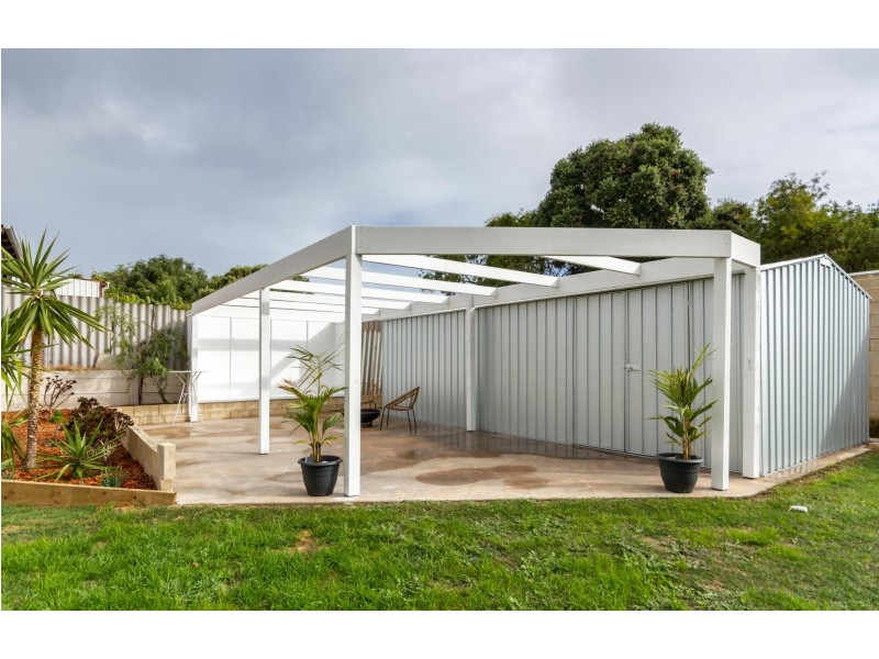 162 Fendam Street, Warnbro WA 6169