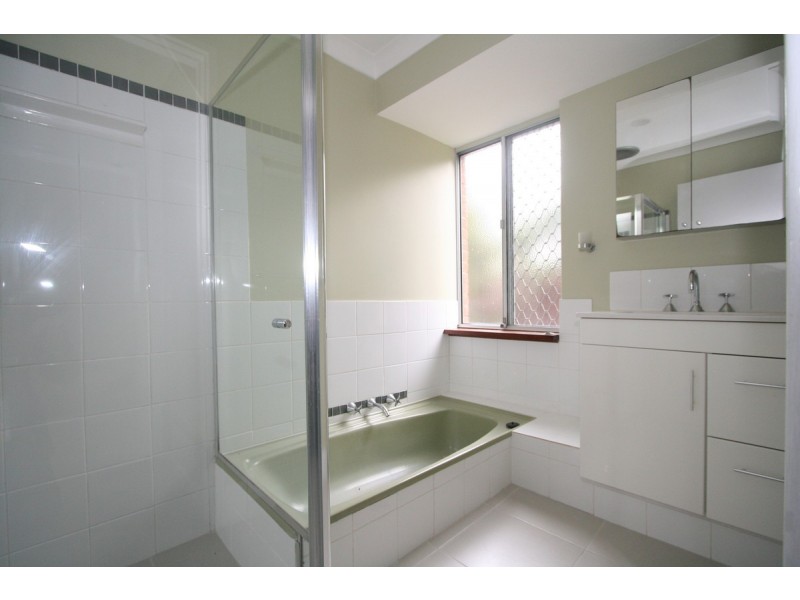 35 Fendam Street, Warnbro WA 6169