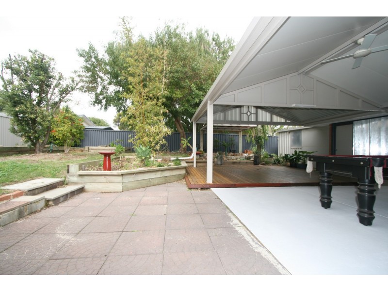 35 Fendam Street, Warnbro WA 6169