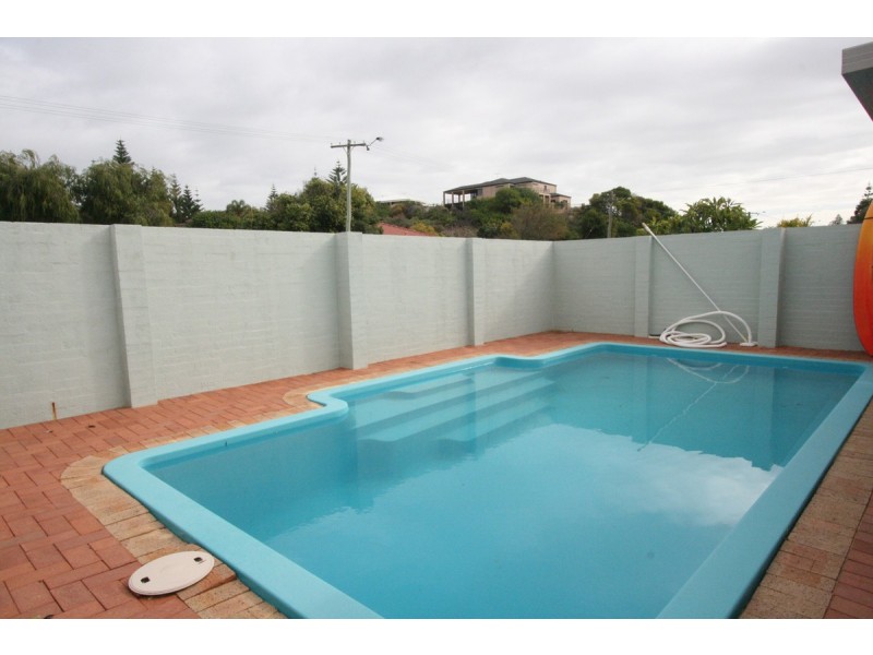 35 Fendam Street, Warnbro WA 6169