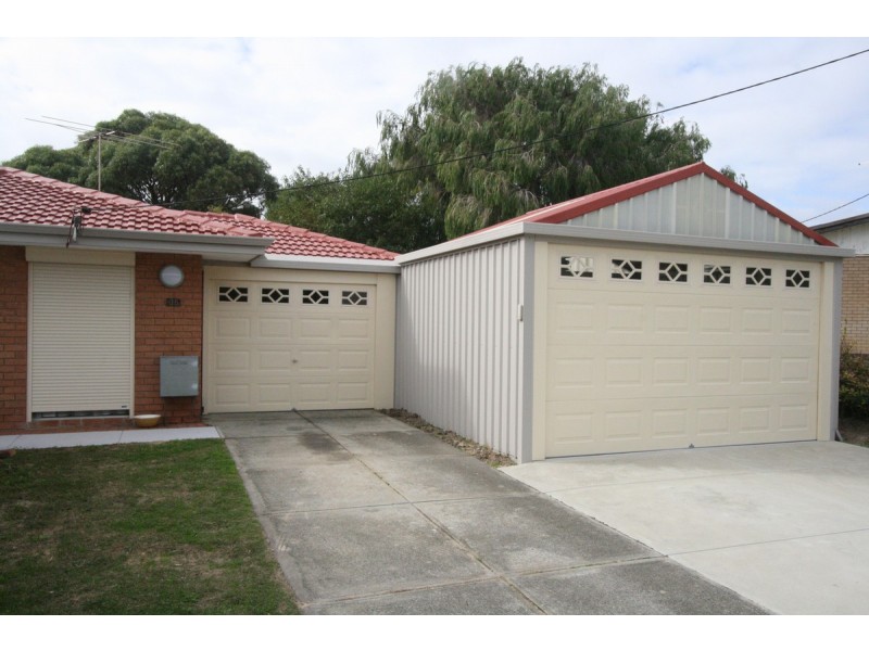 35 Fendam Street, Warnbro WA 6169