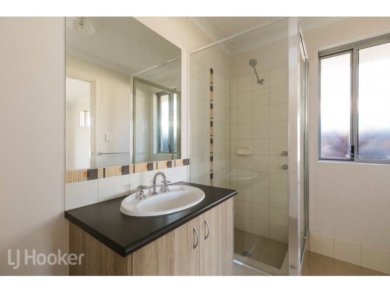 18 Tallowood Avenue, Baldivis WA 6171