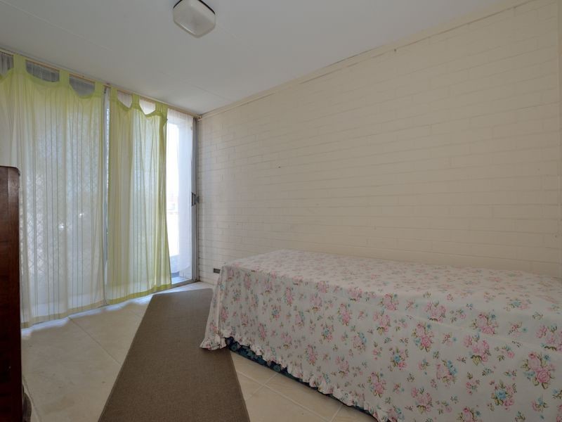 3/8 Houston Street, Rockingham WA 6168