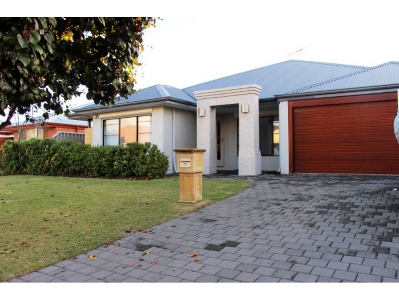 14 Maroubra Parade, Secret Harbour WA 6173