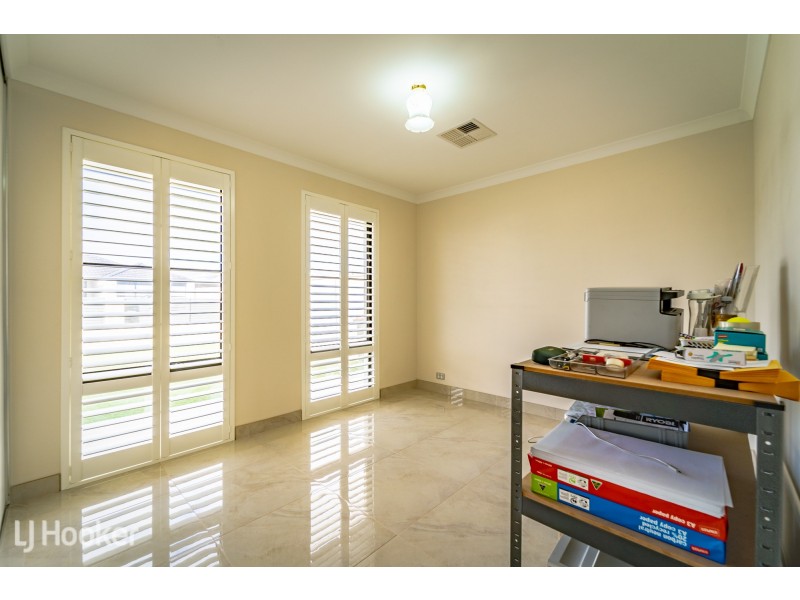3 Buttermere Approach, Waikiki WA 6169