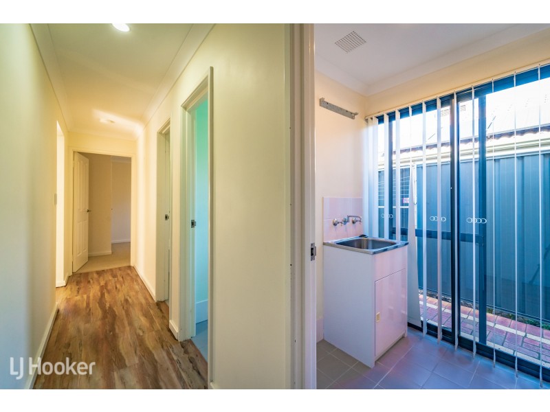 8 Bluebill Lane, Baldivis WA 6171