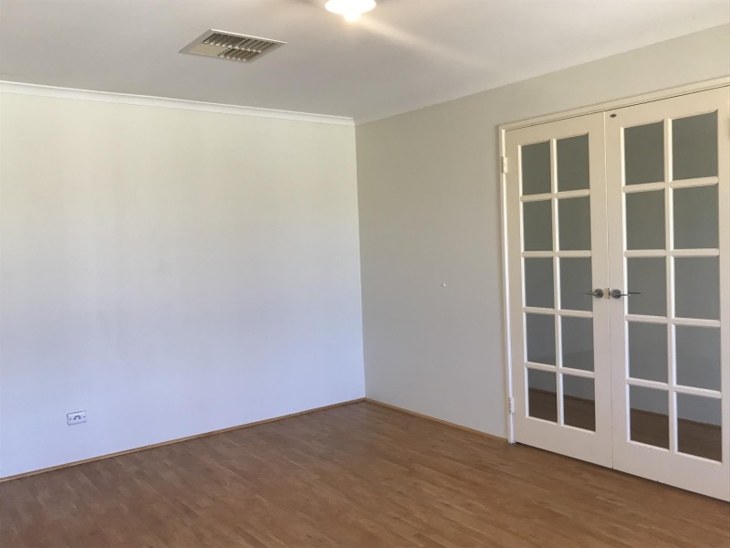 24 Epsilon Drive, Rockingham WA 6168