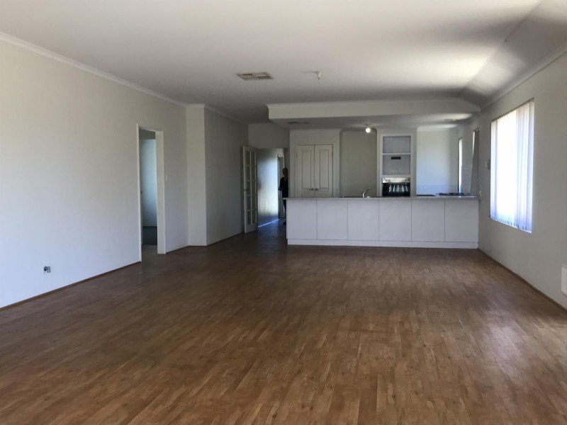 24 Epsilon Drive, Rockingham WA 6168