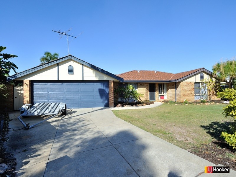 8 Doncaster Gardens, Port Kennedy WA 6172