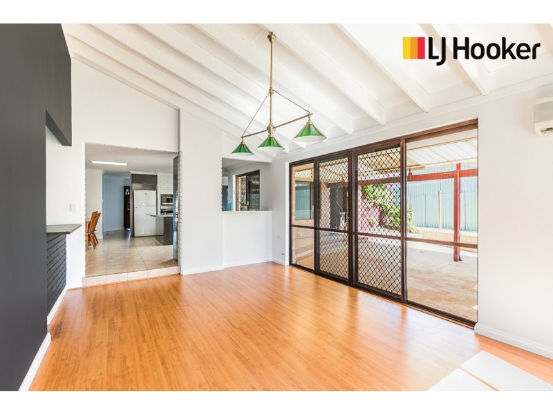 18 Waikiki Road, Safety Bay WA 6169