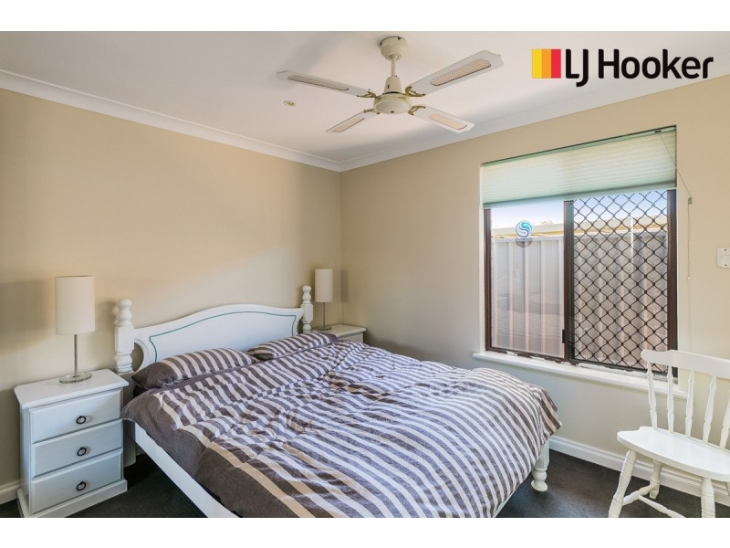 18 Waikiki Road, Safety Bay WA 6169