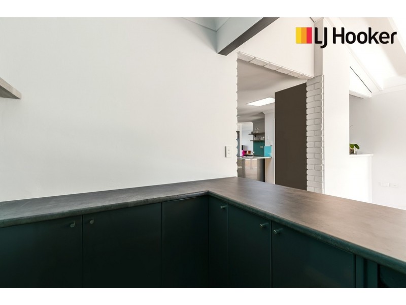 18 Waikiki Road, Safety Bay WA 6169