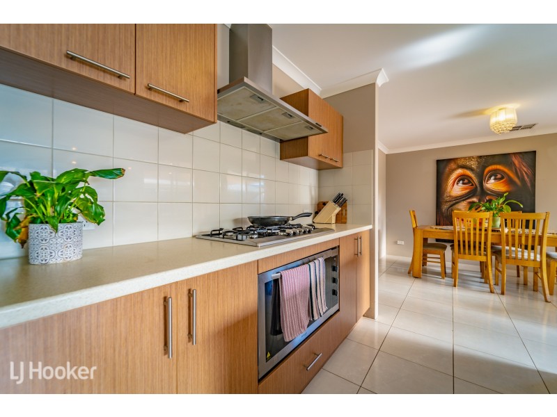 8 Valiant Parade, Baldivis WA 6171