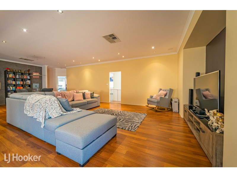 28 Fairburn Crescent, Baldivis WA 6171