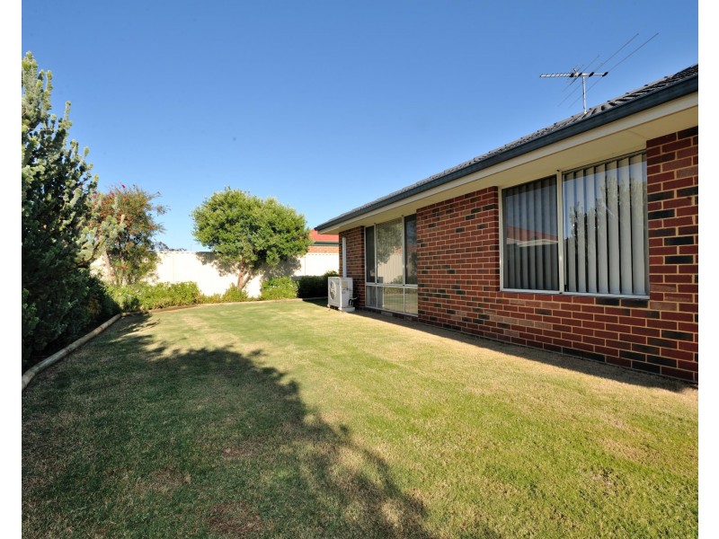 46 Kumarina Drive, Secret Harbour WA 6173