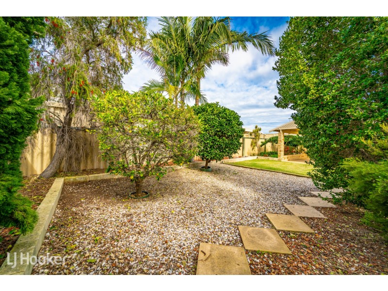 13 Wildair Court, Greenfields WA 6210