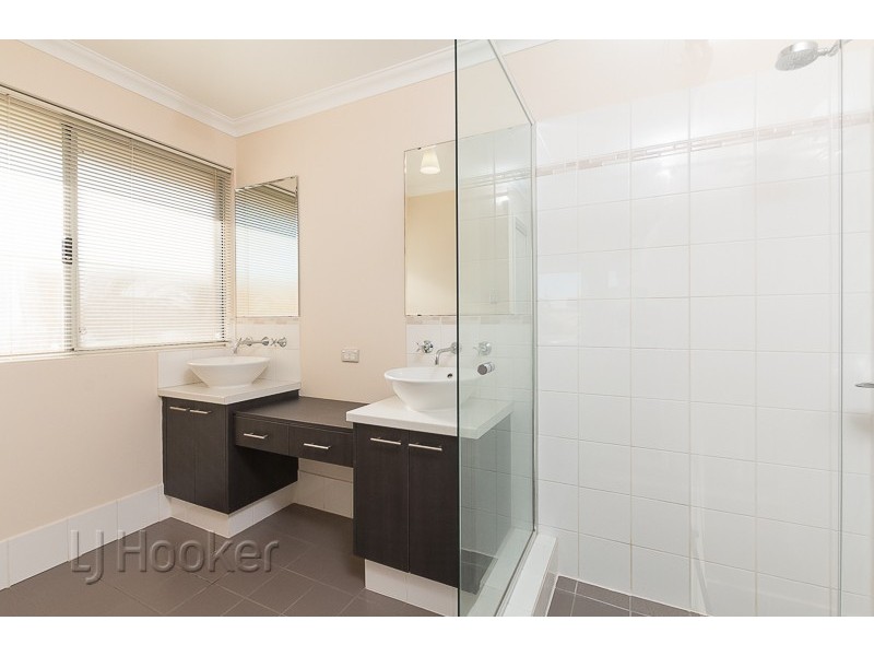 9 Duranbah Road, Secret Harbour WA 6173