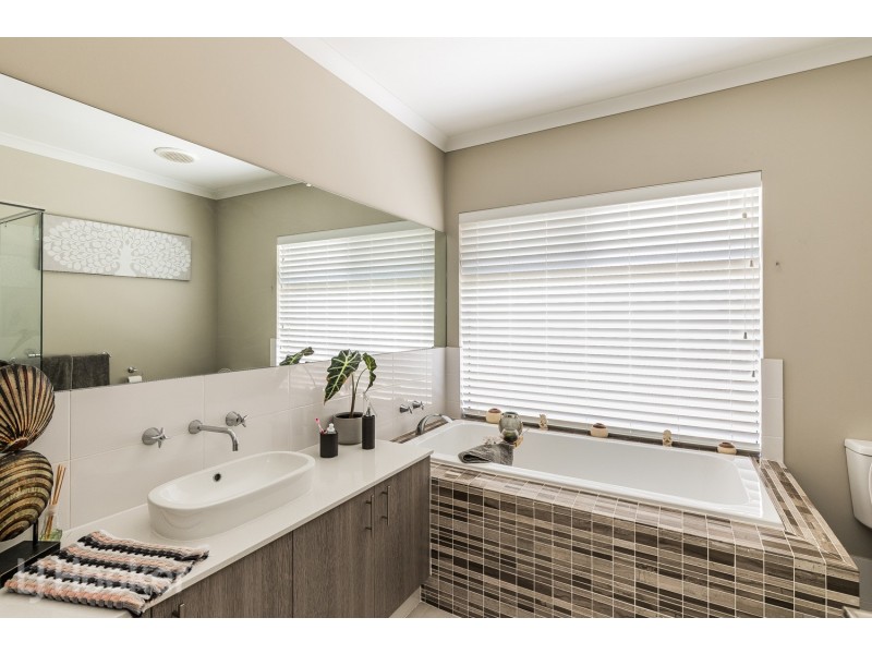 20 Dorado Street, Singleton WA 6175