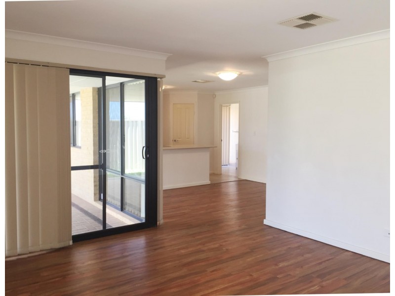 66 Mandalay Bend, Secret Harbour WA 6173