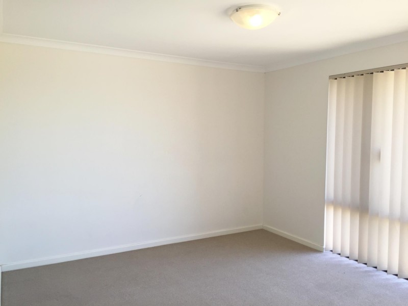 66 Mandalay Bend, Secret Harbour WA 6173