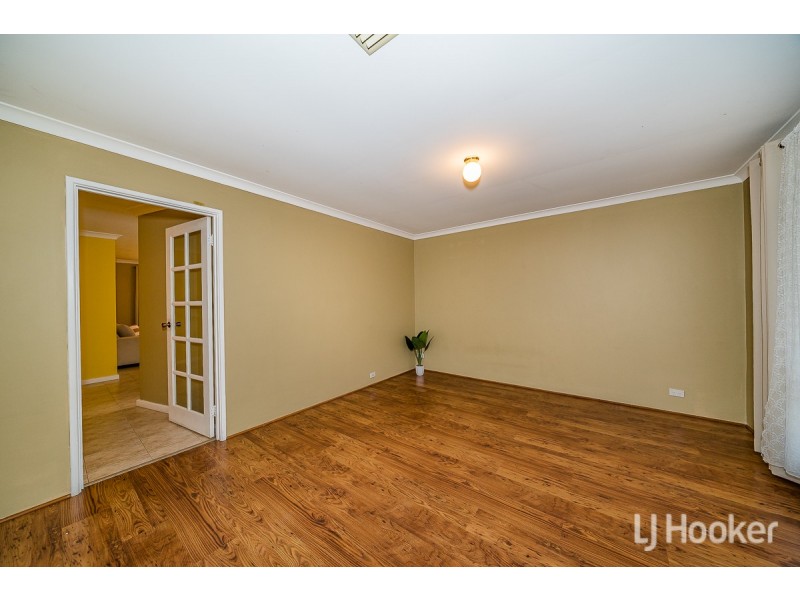 4 Oregon Place, Cooloongup WA 6168