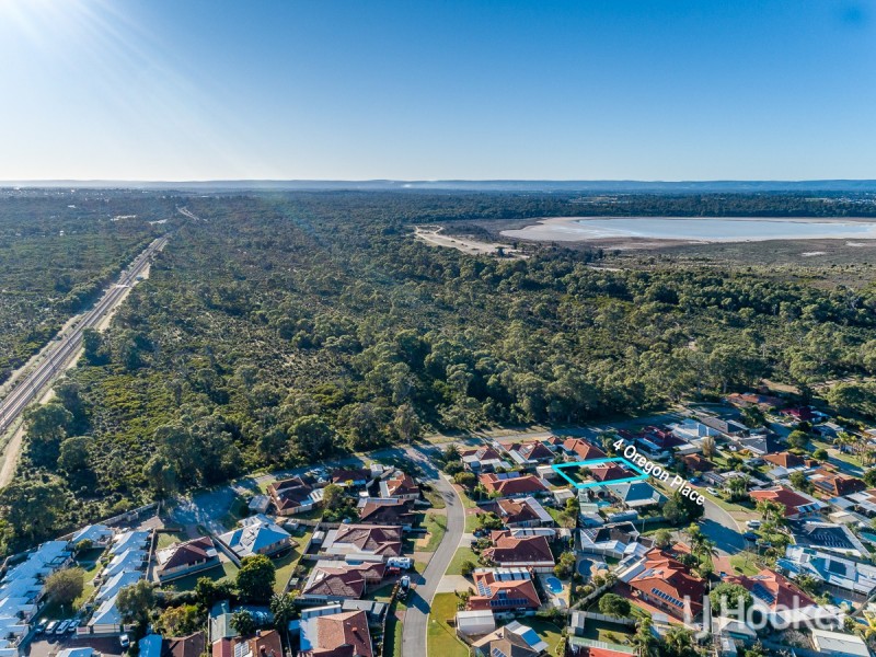 4 Oregon Place, Cooloongup WA 6168
