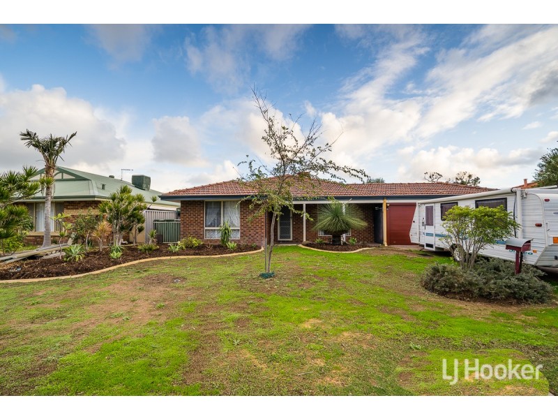 4 Oregon Place, Cooloongup WA 6168