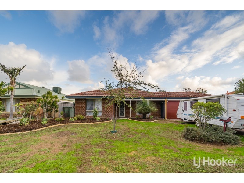 4 Oregon Place, Cooloongup WA 6168