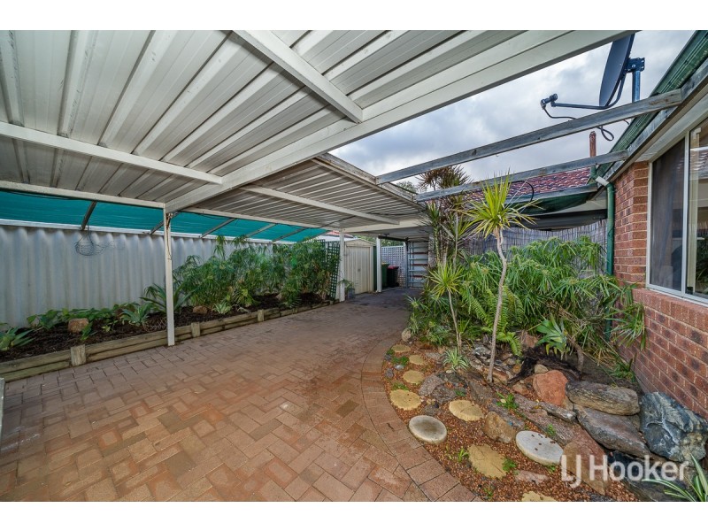 4 Oregon Place, Cooloongup WA 6168