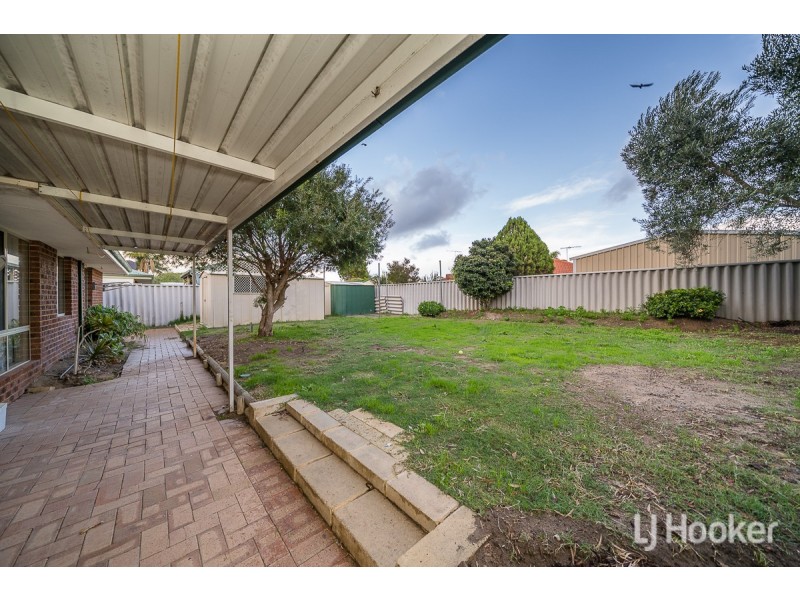 4 Oregon Place, Cooloongup WA 6168