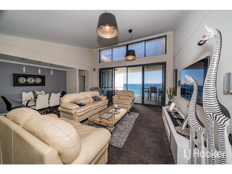 58/17 Rockingham Beach Road, Rockingham WA 6168