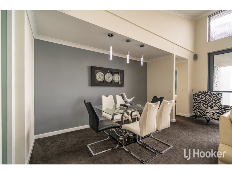 58/17 Rockingham Beach Road, Rockingham WA 6168