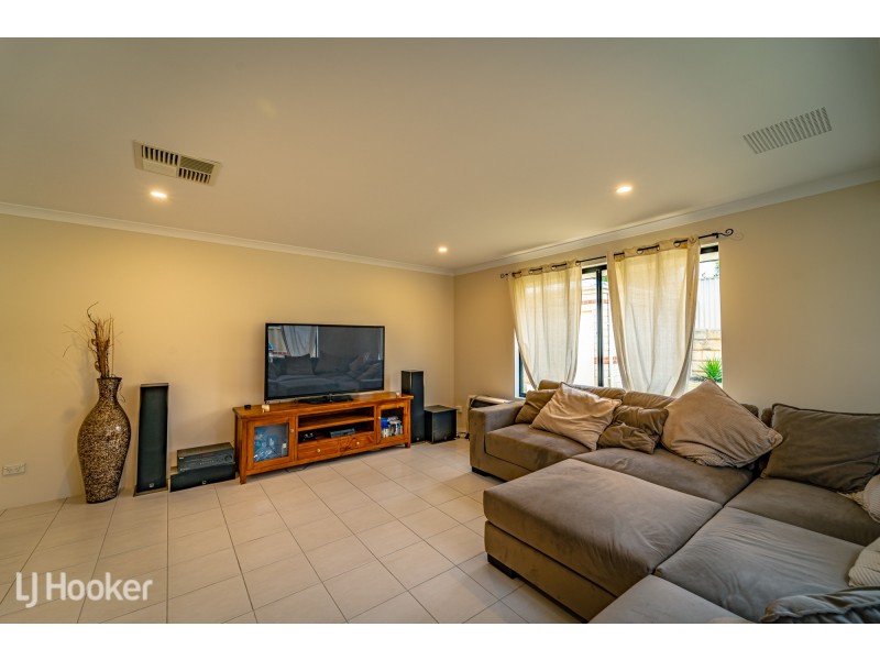 6 Kirra Road, Secret Harbour WA 6173