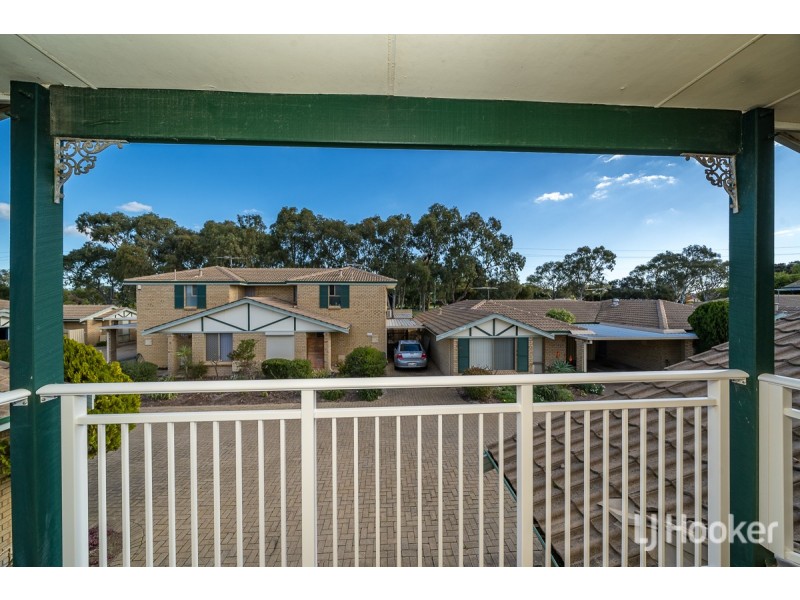 10/6-8 Sepia Court, Rockingham WA 6168