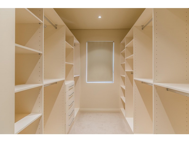 10/3 Rockingham Beach Road, Rockingham WA 6168