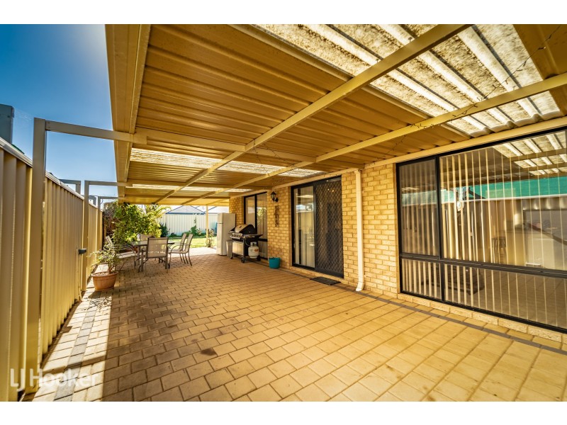 30 Pimento Circle, Port Kennedy WA 6172