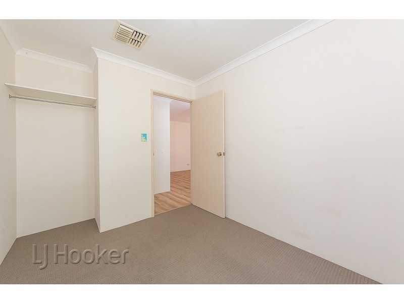 1/25 Discovery Crescent, Port Kennedy WA 6172