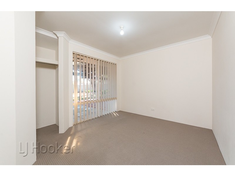 1/25 Discovery Crescent, Port Kennedy WA 6172