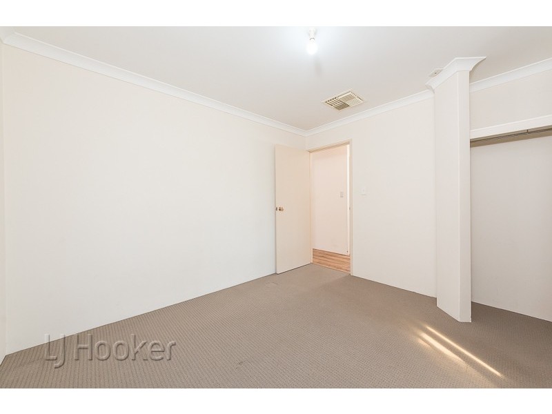 1/25 Discovery Crescent, Port Kennedy WA 6172