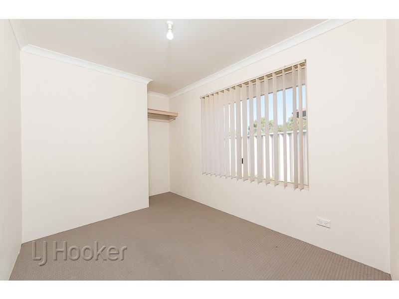 1/25 Discovery Crescent, Port Kennedy WA 6172