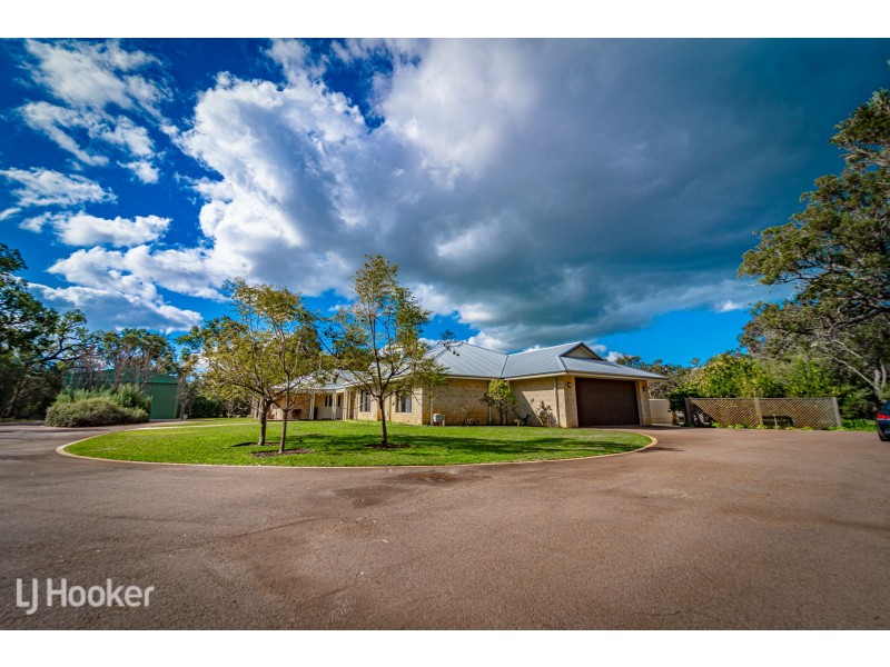 60 Watson Drive, Barragup WA 6209