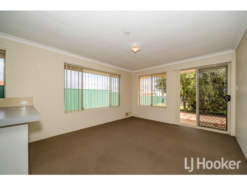 35 Mayflower Close, Port Kennedy WA 6172