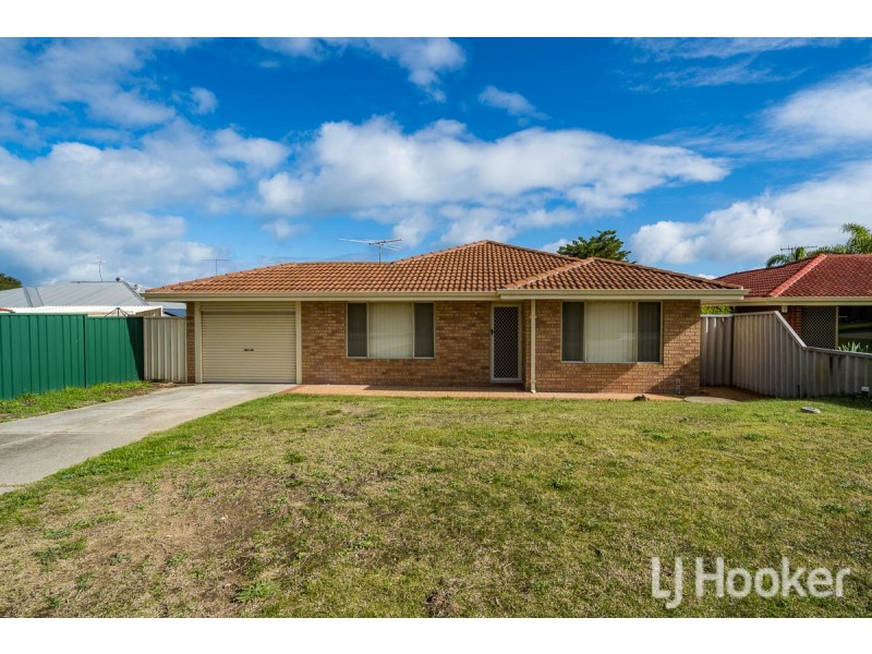 35 Mayflower Close, Port Kennedy WA 6172