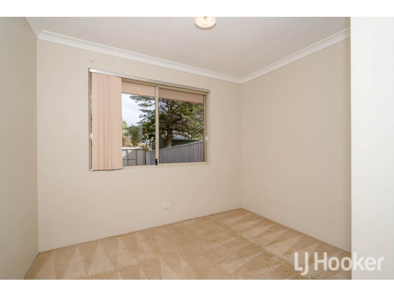 35 Mayflower Close, Port Kennedy WA 6172