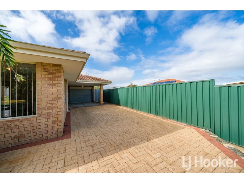 35 Mayflower Close, Port Kennedy WA 6172