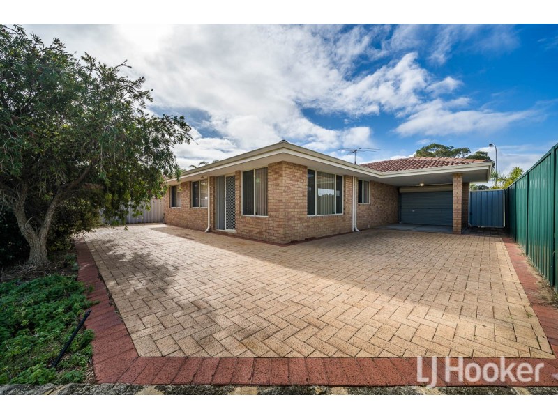 35 Mayflower Close, Port Kennedy WA 6172