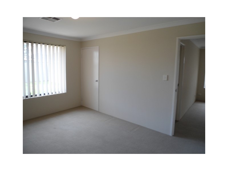 6 Renmark Court, Baldivis WA 6171