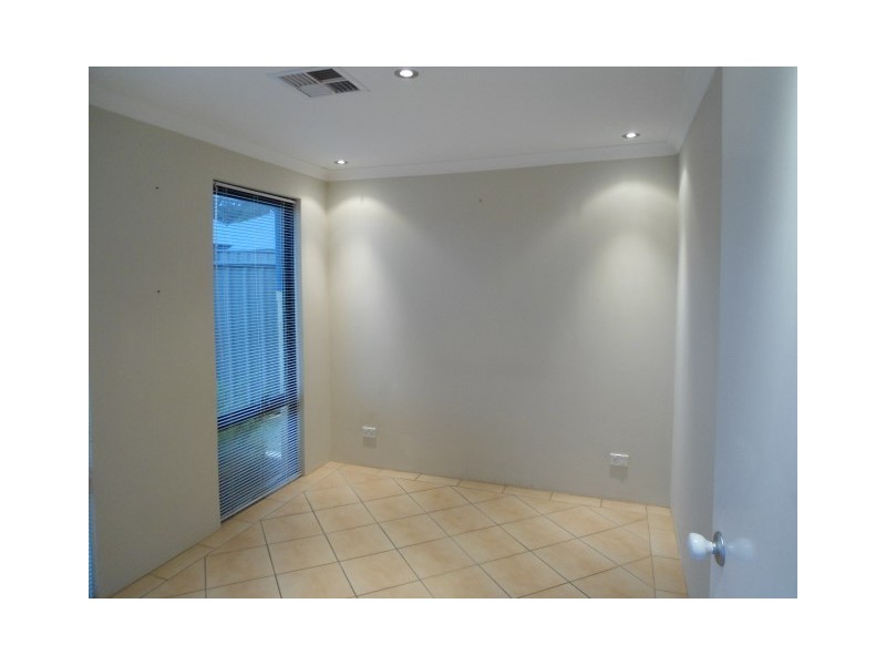 6 Renmark Court, Baldivis WA 6171