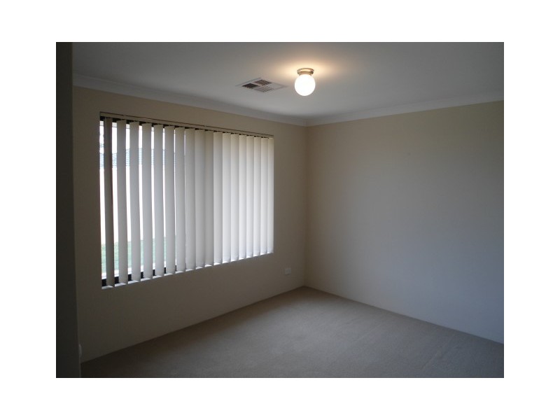 6 Renmark Court, Baldivis WA 6171